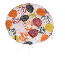 Sedák BERTA kulatý prošívaný Hnědá,Vínová,Oranžová průměr 40 cm