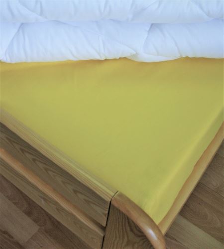 Bavlnené prestieradlo farebné 140x240 cm (stř.žlutá)