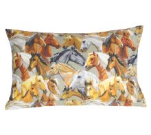 Povláček bavlna koně povláček 40x60cm na zip ( pouze povlak ) Povláček bavlna koně povláček 40x60cm na zip ( pouze povlak )