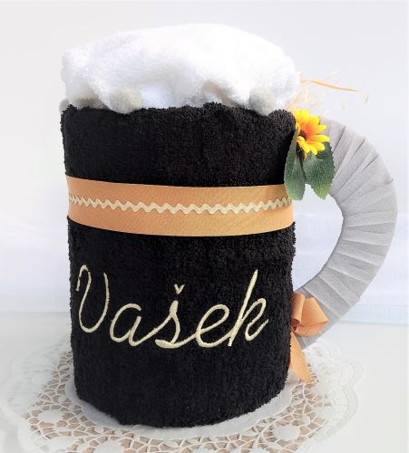 Veratex Textilní dort velké černé Pivo s výšivkou jména nebo přezdívky (osuška 70x140 + ručník 30x30cm)