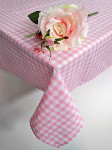 Bavlněný ubrus tkaný 120x140cm kanafas růžové srdíčko
