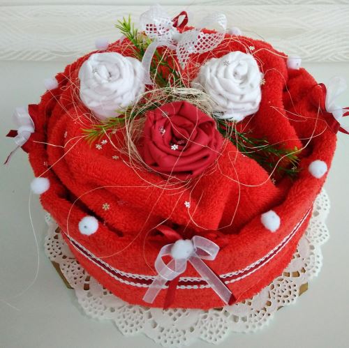 Veratex Textilní dort červené růžičky